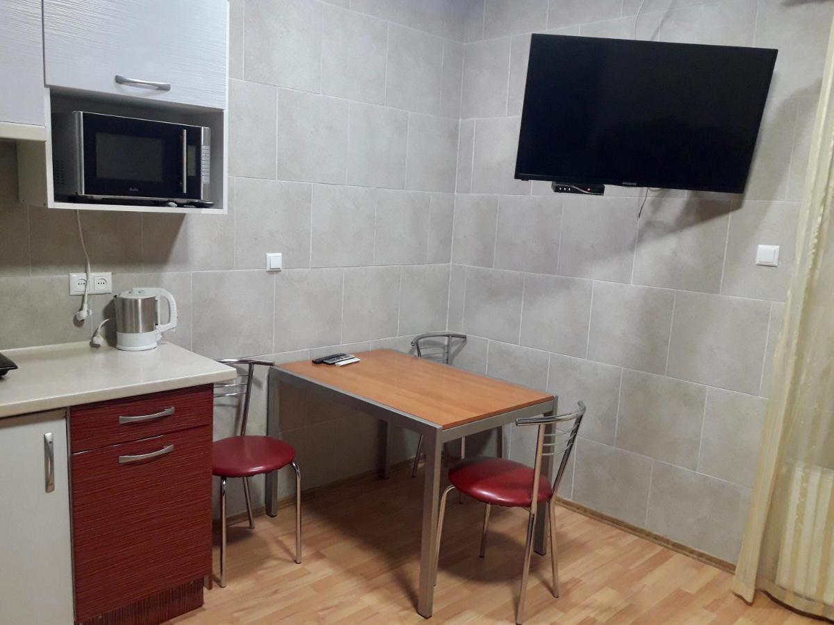Smart Studio-Біля Вокзалу-Недалеко Від Центру-Городоцька 131 Lviv Bagian luar foto