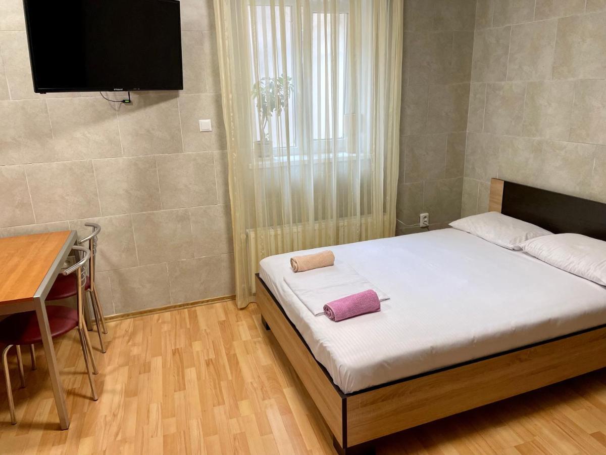 Smart Studio-Біля Вокзалу-Недалеко Від Центру-Городоцька 131 Lviv Bagian luar foto